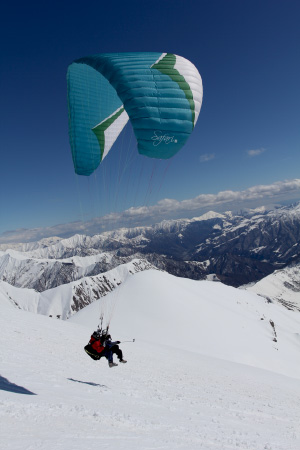 Gudauri winter paragliding